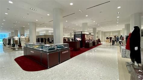 holt renfrew montreal gucci|holt renfrew ogilvy online shopping.